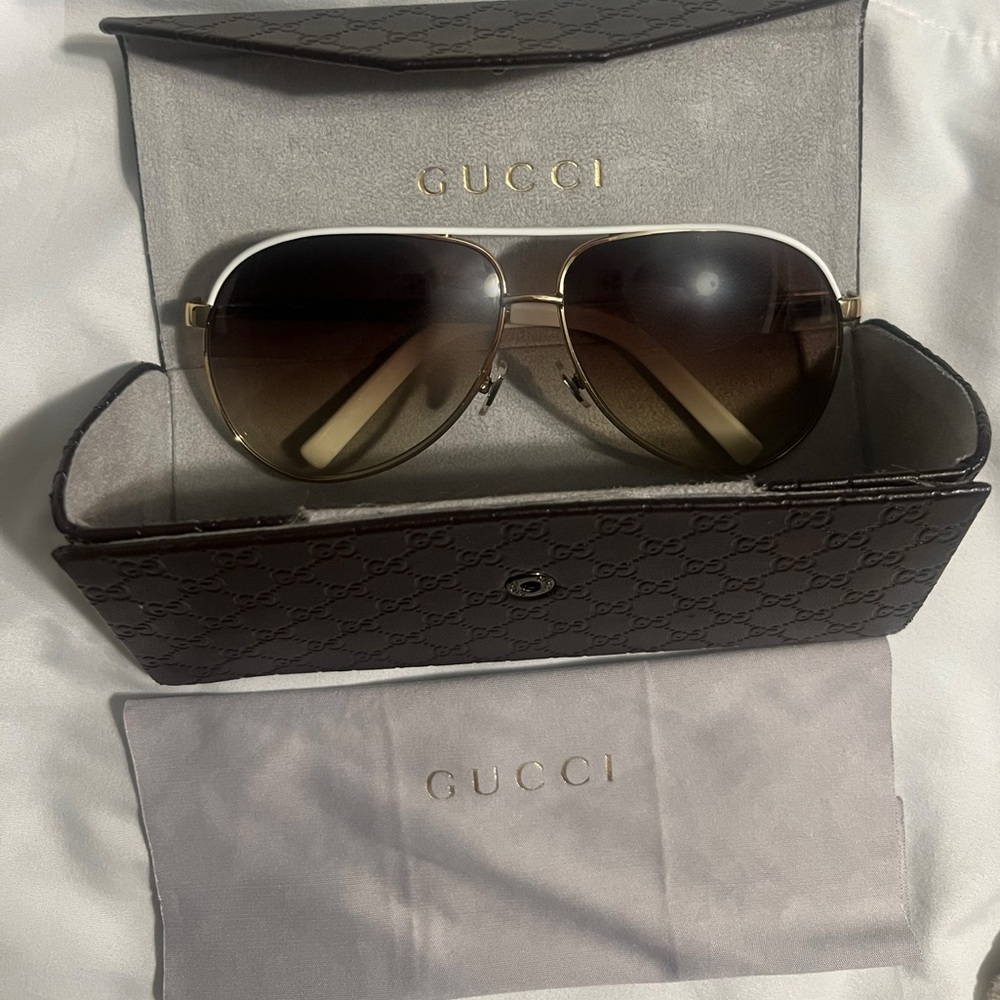 Gucci Aviator Sunglasses Women with Case